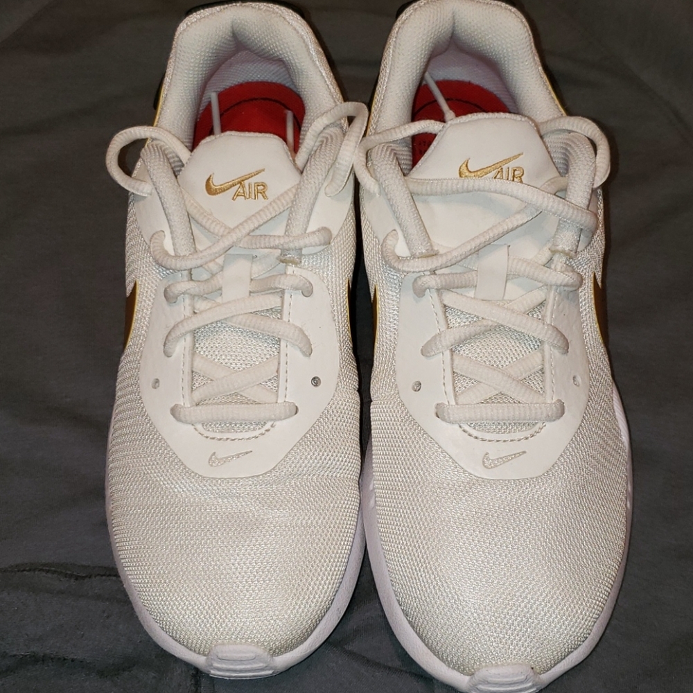 Nike Air Oketo